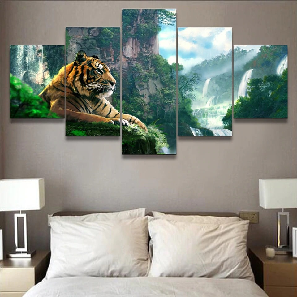 ▷ Magnifique toile d'un tigre dans la jungle